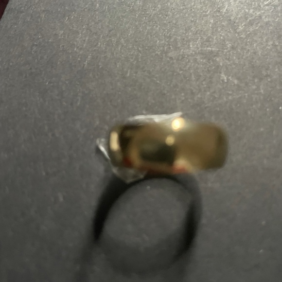 Gold ring - Picture 4 of 6